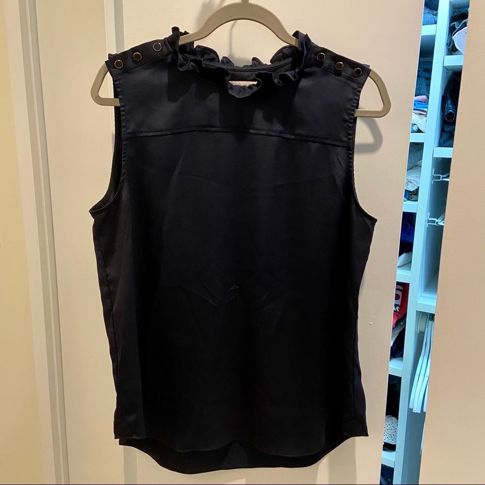 Sleeveless Shirt w/ Shoulder Buttons